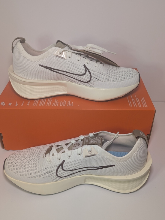 Nike Other - Nike Interact Run SE Phantom/Photon Dust/Rattan HJ7674 030 Mens sz 10 NIB